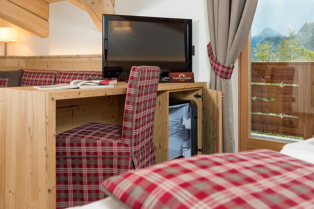 Hotel Garni Lastei Pozza di Fassa Εξωτερικό φωτογραφία