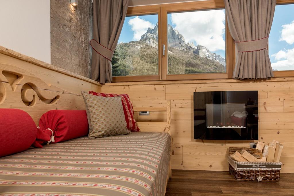 Hotel Garni Lastei Pozza di Fassa Εξωτερικό φωτογραφία