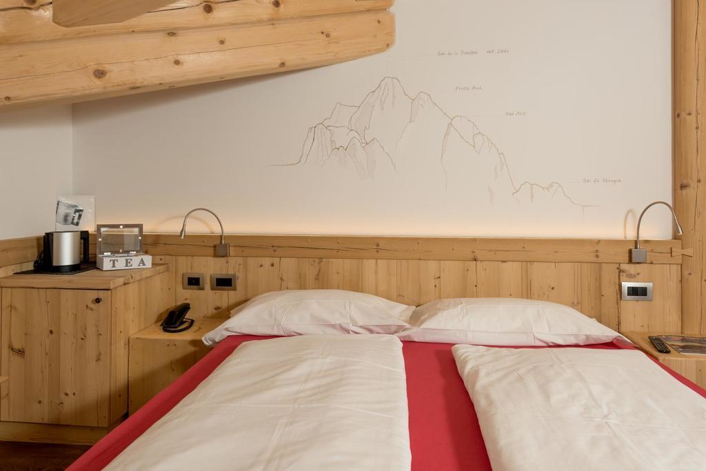 Hotel Garni Lastei Pozza di Fassa Εξωτερικό φωτογραφία