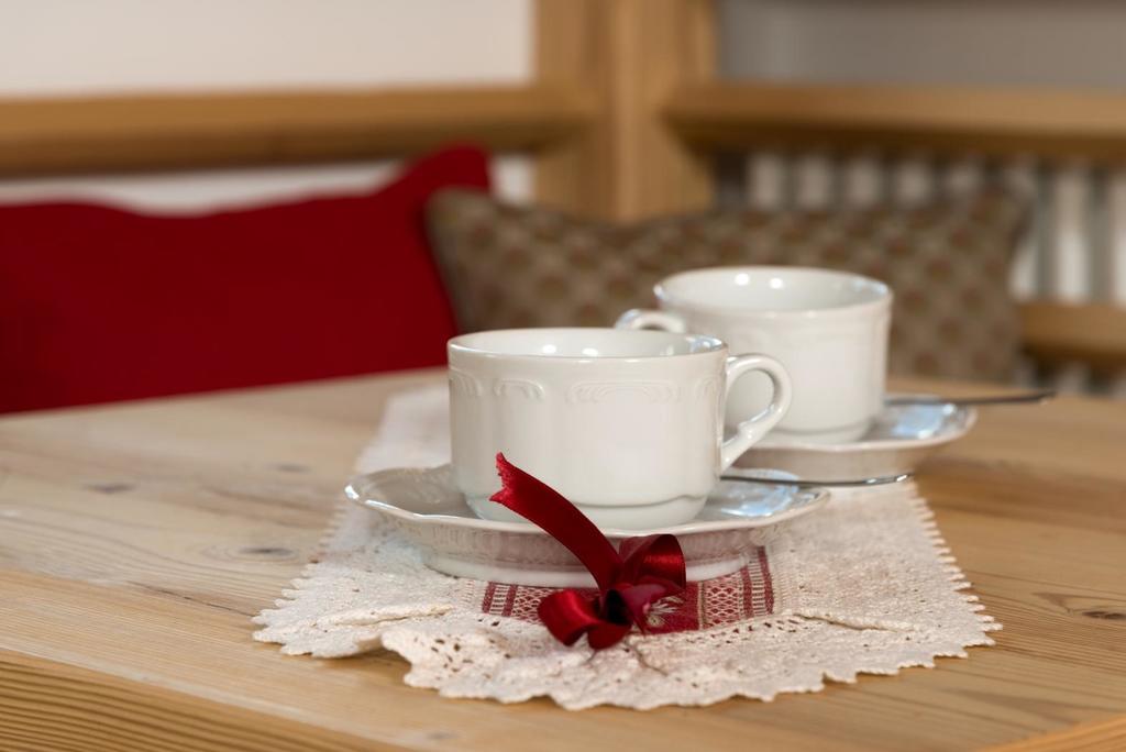 Hotel Garni Lastei Pozza di Fassa Εξωτερικό φωτογραφία
